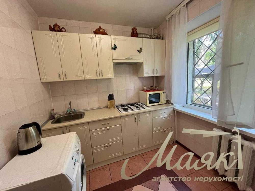 продам 2-к.кв.Осипенковский р-н,1/5,Зестафонская №18,Укрпошта Запоріжжя - зображення 2