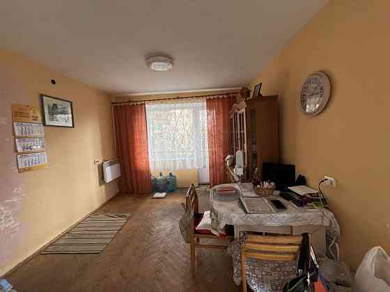 Продаж 4-кімнатної квартири Ужгород