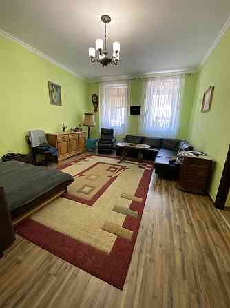 Продам 2 кімнатну квартиру в центрі міста Стрый