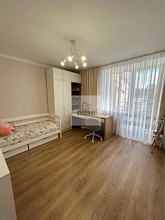 Продам новеньку 2-х кімнатну квартиру з меблями та технікою Кам`янець-Подільський - зображення 8