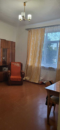 Продам 3-х кімнатну  квартиру в центрі міста Александрия (Ровенская обл.) - изображение 2