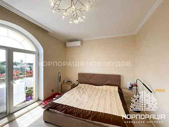 Продаж дворівневої квартири, ремонт, всі меблі, техніка, Центр міста Ужгород