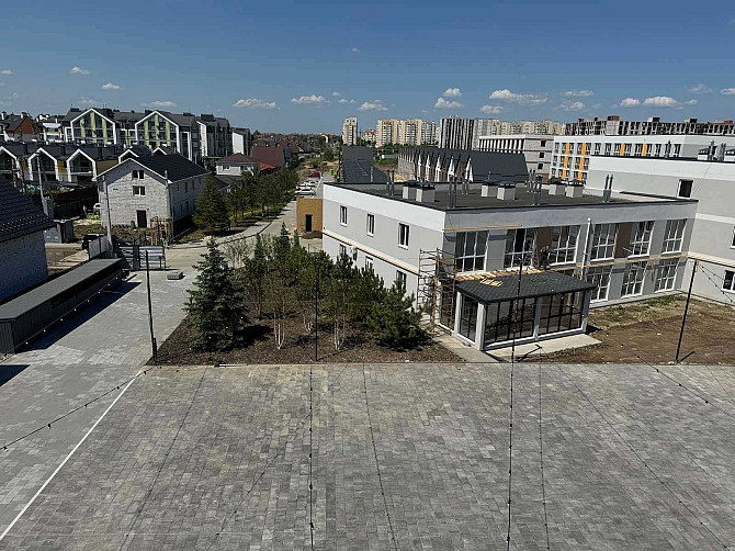 Дворівнева квартира з двориком 46м2 ЖК Sanville Park Святопетровское (Киево-Свят. р-н) - изображение 1