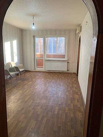Квартира в центре 6 комнат Станиця Луганська - зображення 3
