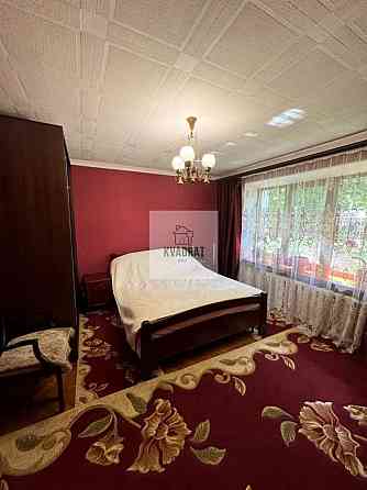 Продам 3-х кімнатну квартиру з меблями, р-н маг. «Злагода» Каменец-Подольский