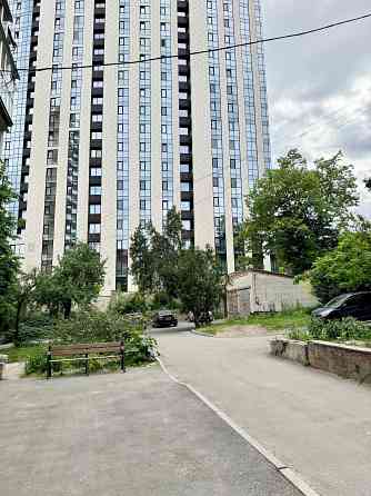Продам 3-к квартиру с хорошим ремонтом и видом на Днепр Дніпро