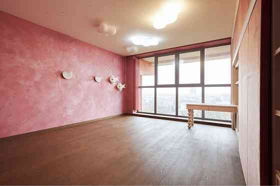 Продам 5 комнатный пентхаус в новом доме  в Центре   жк Парковый Дніпро