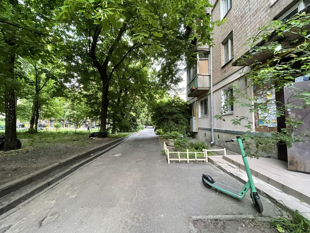 2 кімнатна 48 м2, метро Лукяновка Деревлянская 16/18,К 2 ,КПИ Київ - зображення 2