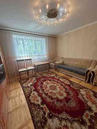 2-кімнатна квартира на Привокзальному майдані Житомир