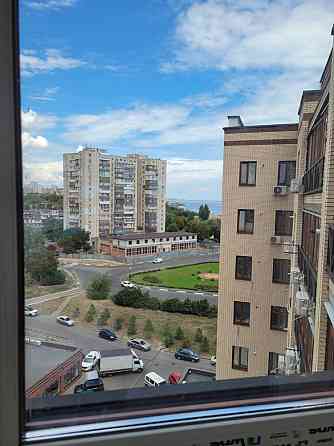 Продам двухуровневую квартиру в сданом доме с видом на море Чорноморськ