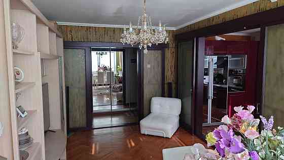 Продаж 3-х кімнатної квартири на Огнівці з гарним ремонтом Полтава