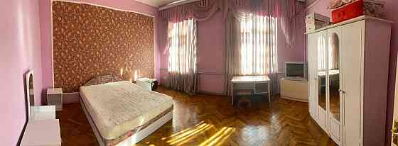 Оренда трьох кімнатної квартири в центрі міста Чернівці