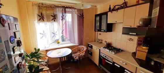 Продам 3-х комнатную квартиру на Дзержинского Дніпро