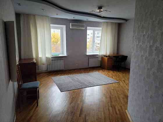 Увага! Зніжена ціна! Велика двокімнатна квартира в гарному місці Харків
