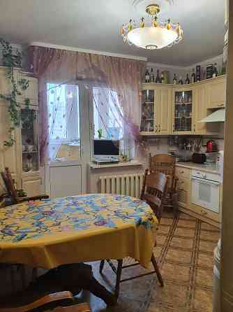 Троєшина монолітно-каркас Екстер 9 (2-3 кімнати)  вікна на зелену зону Київ