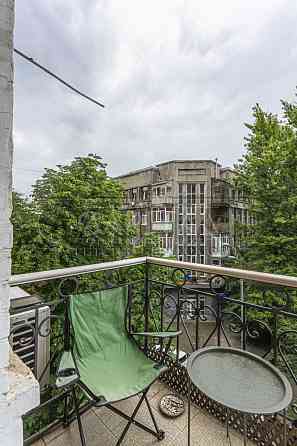 Купить 1 комнатную, Липки, Інститутська, Урядовий, квартира в центре Киев