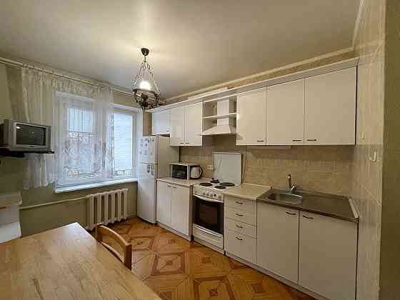 Срочно! Продам 2 комнатную квартиру на Победе-5 с ремонтом Дніпро
