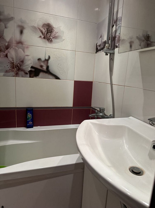 Сады 3 1 комнатная квартира Полтава - изображение 1