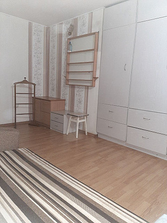 Сдам квартиру срочно 44м² 1 этаж Одесса - изображение 1