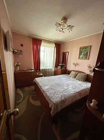 Продам центр 4-х комнатную квартиру Кременчук