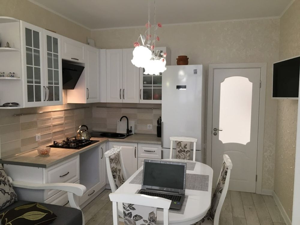 Хозяин Продам квартиру Южный Иванова 22 Южне - зображення 2