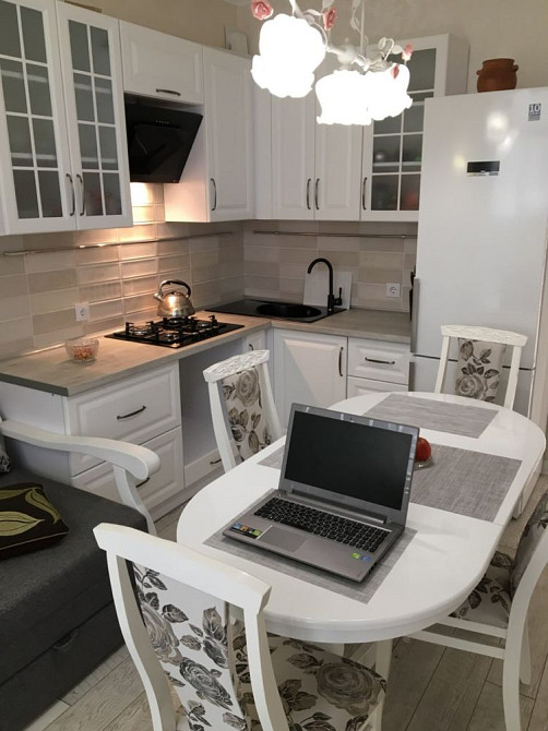 Хозяин Продам квартиру Южный Иванова 22 Южне - зображення 3