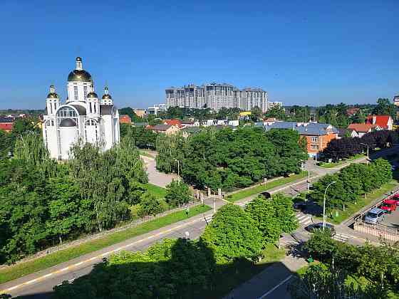 Продам дворівневу 3х квартиру в центрі Бучі! Газове опалення Буча