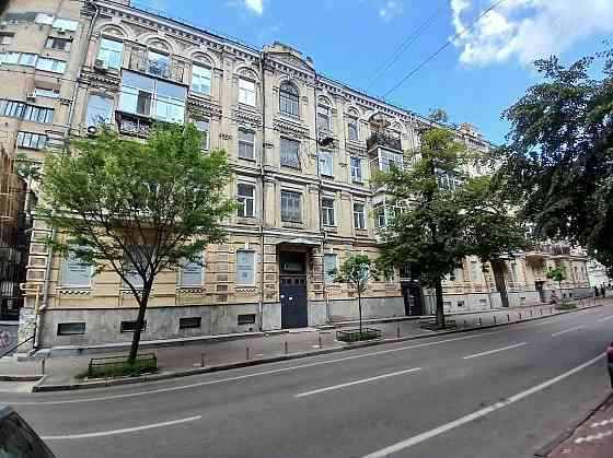 Власник. Центр. Гончара,90/92. 1-к в царському будинку 50м Kyiv