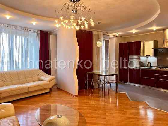 Оренда 2к квартира, Центр, 100м2, Каштанова алея Poltava