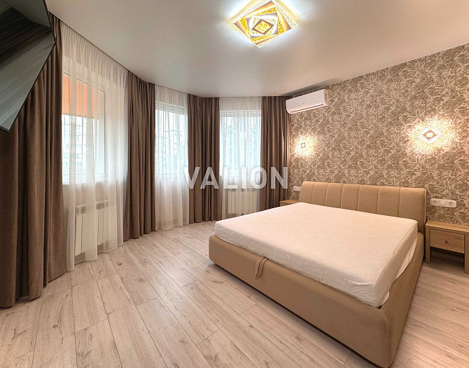 Продаж 2к квартири 65,2 кв.м. в ЖК Solo Park по вул. Шаповала 20 Киев - изображение 1