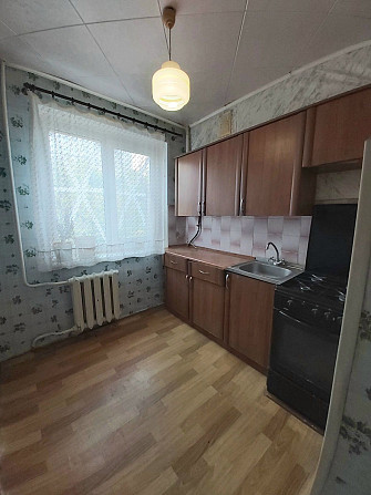 Продам 2 комнатную  на  1 этаже  с балконом Kharkiv - photo 1