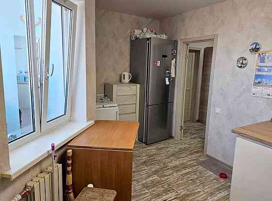 Продам 3-к квартиру (ленинградка 75 м2 ) на пр. Мира, Левобережный 3 Днепр