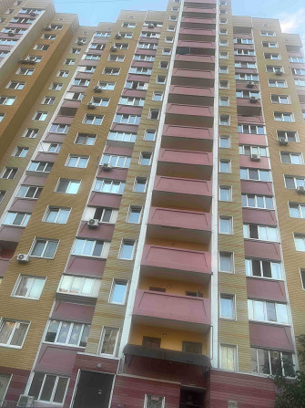 Продаю 1 кімнатну квартиру по вул. О. Трутенко, 9 В Kyiv - photo 1