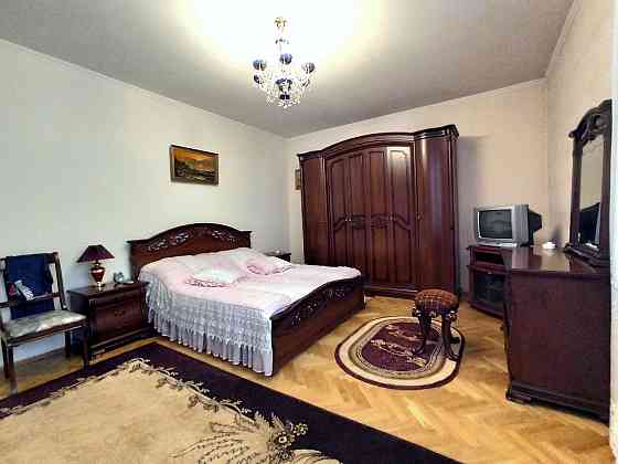 Андрющенко 4д, 1 комнатная, 45м² Kyiv