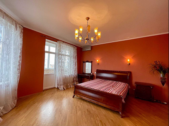 Видова квартира, 80 м², Несторівський провулок, 6, Львівська площа Kyiv - photo 2