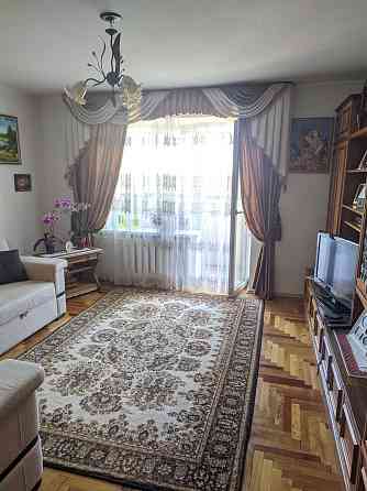 Продаж 3-кім. квартири з ремонтом Novoiavorivsk