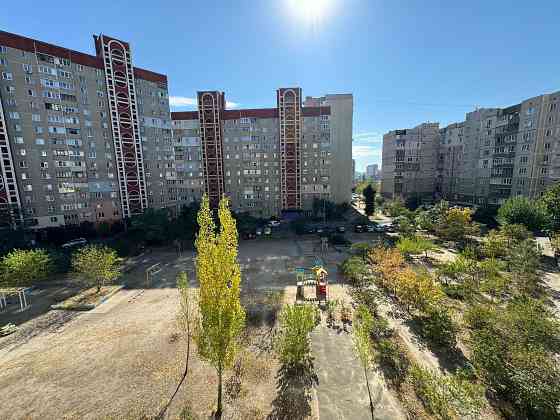 Без комісії Двокімнатна на вул. Оноре де Бальзака 88 Kyiv