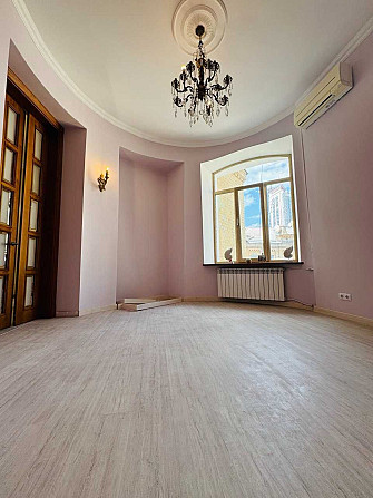 Продаж 2 кімн Царський будинок, ремонт, можливість розширення Kyiv - photo 5