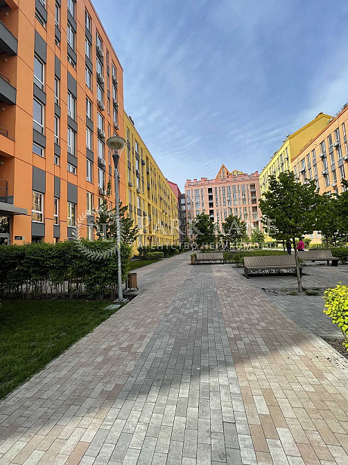 Цена! 3-к 75 м2, ЖК Комфорт Таун, Юрия Липы 6, Левобережная Киев - изображение 2