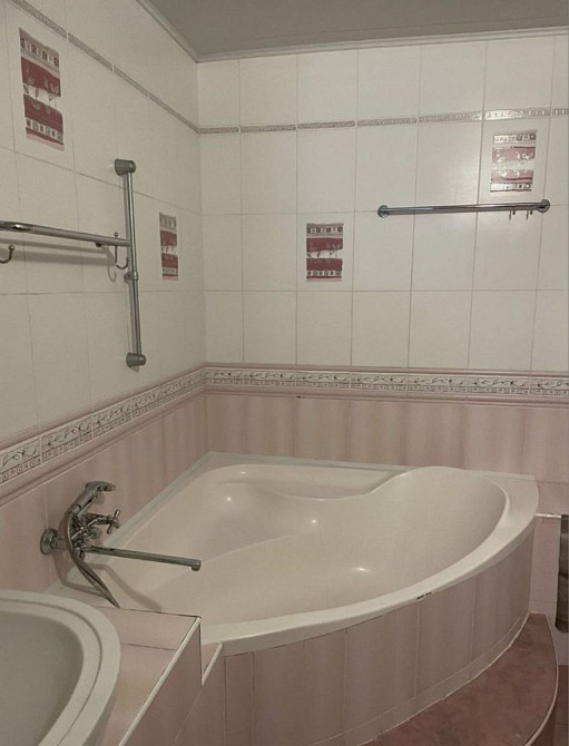 Здається 2 кімнатна квартира вільна Хмельницкий - изображение 1