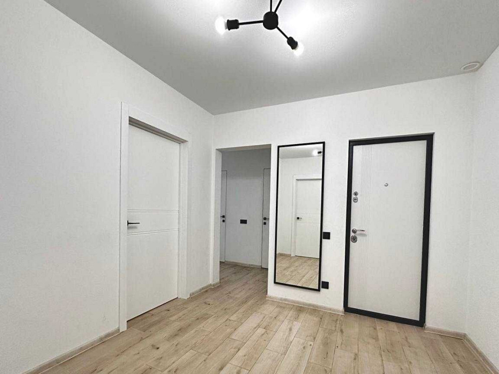 Продаж 3 кімн. вул. Мишуги 3, площа 75м2 Позняки, Осокорки, Дарницький Киев - изображение 1