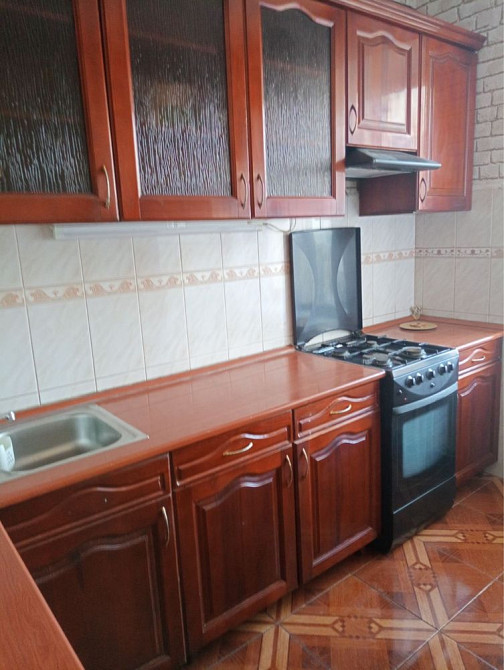 Оренда 2к-квартири метро Арсенальна, пер.Іпсілантіївський 3 Київ - зображення 1