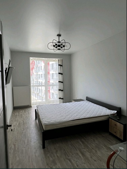 Містечко закрит. типу,новобуд.,гардеробн.поруч парку,центр.част Ивано-Франковск - изображение 1