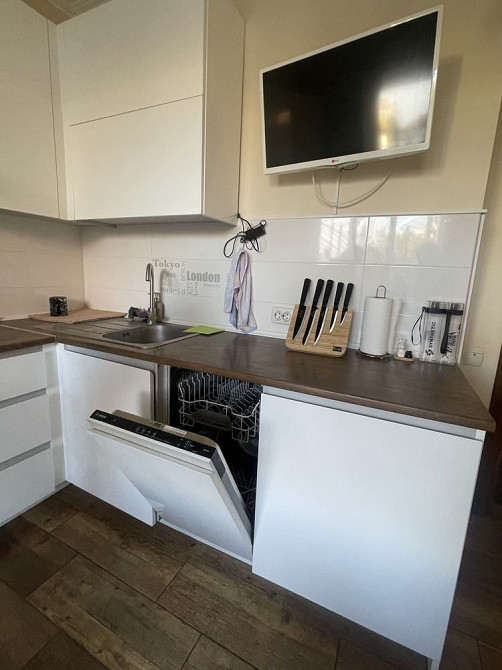 Оренда 2-кімнатної квартири в ЦЕНТРі з посудомийкою на 2 пов Луцьк - зображення 1