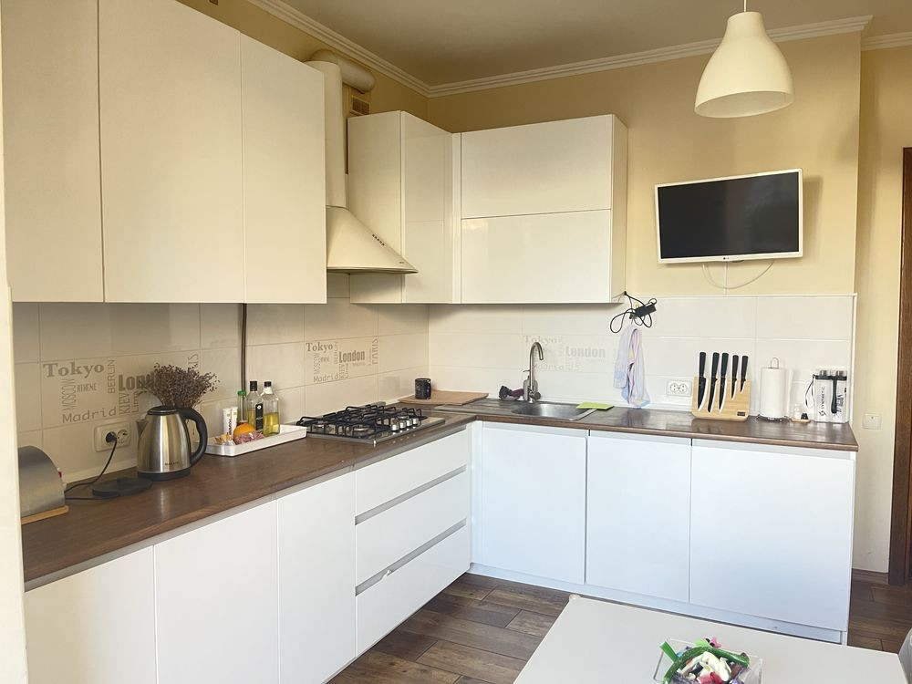 Оренда 2-кімнатної квартири в ЦЕНТРі з посудомийкою на 2 пов Луцьк - зображення 2