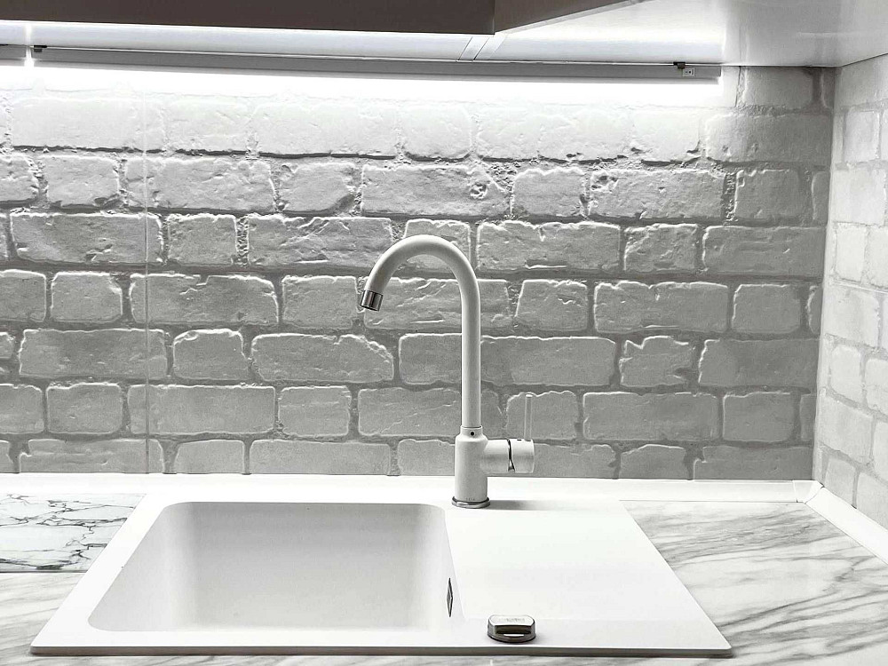 1к Біля метро Печерськ Київ - зображення 5