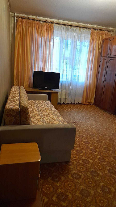 Сдам свою 2-х комн.кв.м.Вырлица 6-7 мин. Вул.Вірменська,5 Киев - изображение 1