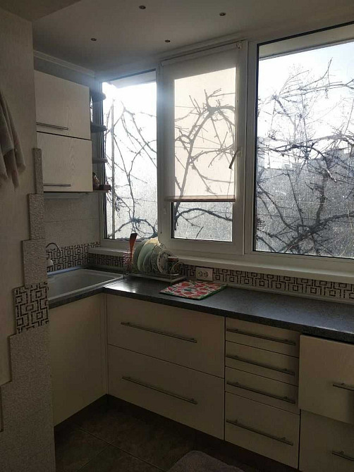 Продажа 3-х кв., Харьковское шоссе,д.65, м.Харьковская Київ - зображення 1