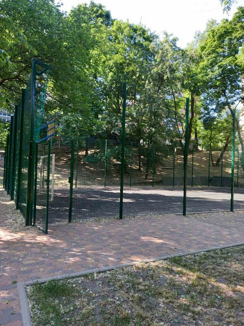 Трикімнатна квартира в Голосївському районі Киев - изображение 3