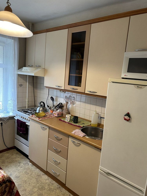 Сдам 3 кв.пр.Восересенский метро  Дарница 10 мин.езды. Київ - зображення 1